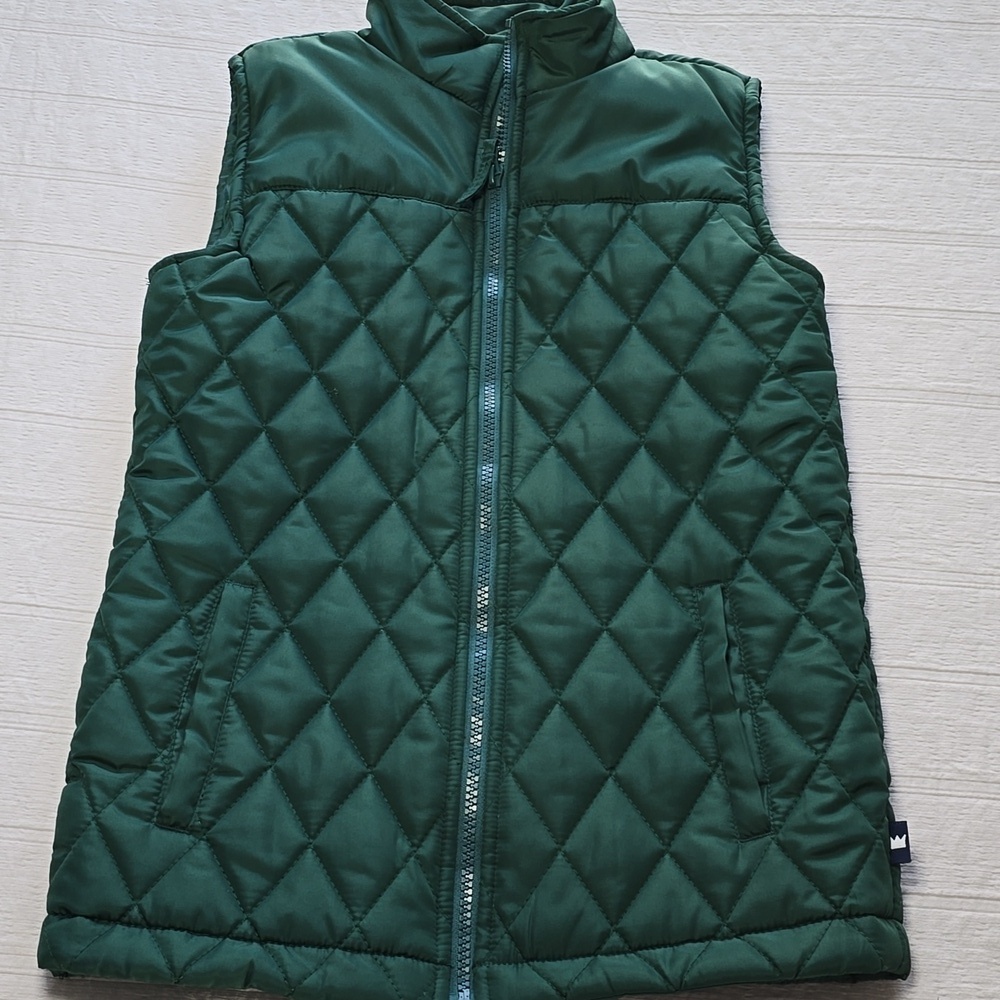Crown & Ivory Quilted Vest | Forest Green | Diamond Stitch | Boys Size M
